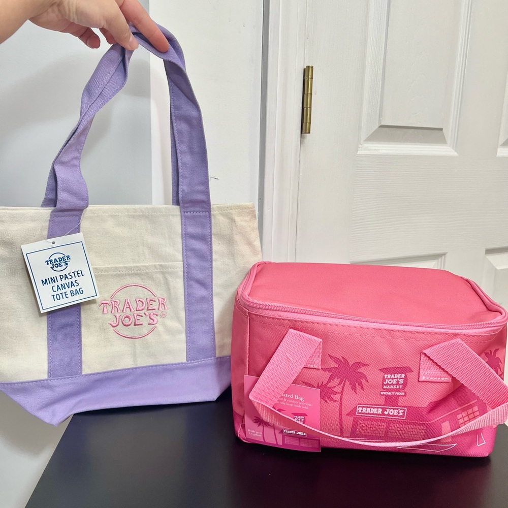 Bundle of Trader Joe’s mini canvas tote Pastel purple and pink insulated bags - Picture 2 of 9